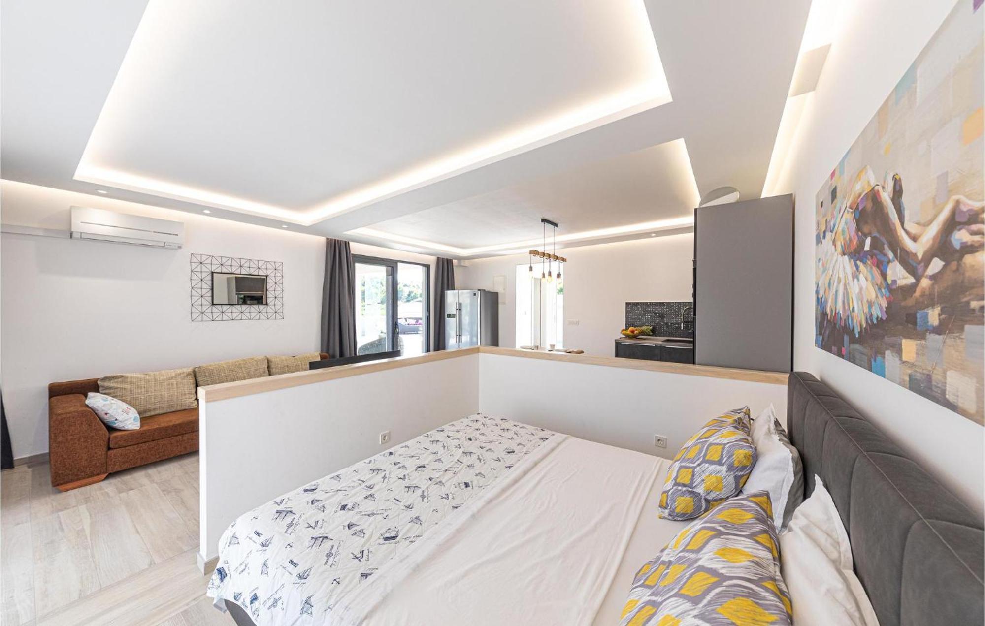 5 Bedroom Cozy Home In Okrug Donji 多吉奥科如 外观 照片