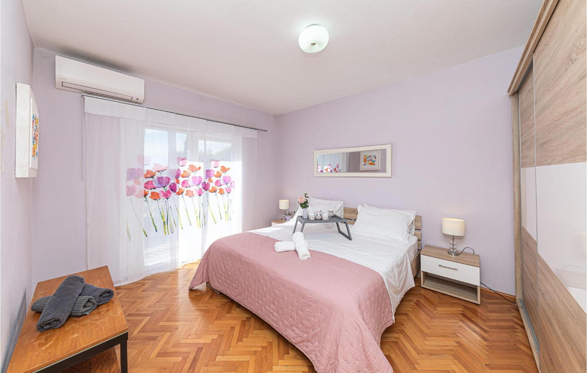 5 Bedroom Cozy Home In Okrug Donji 多吉奥科如 外观 照片